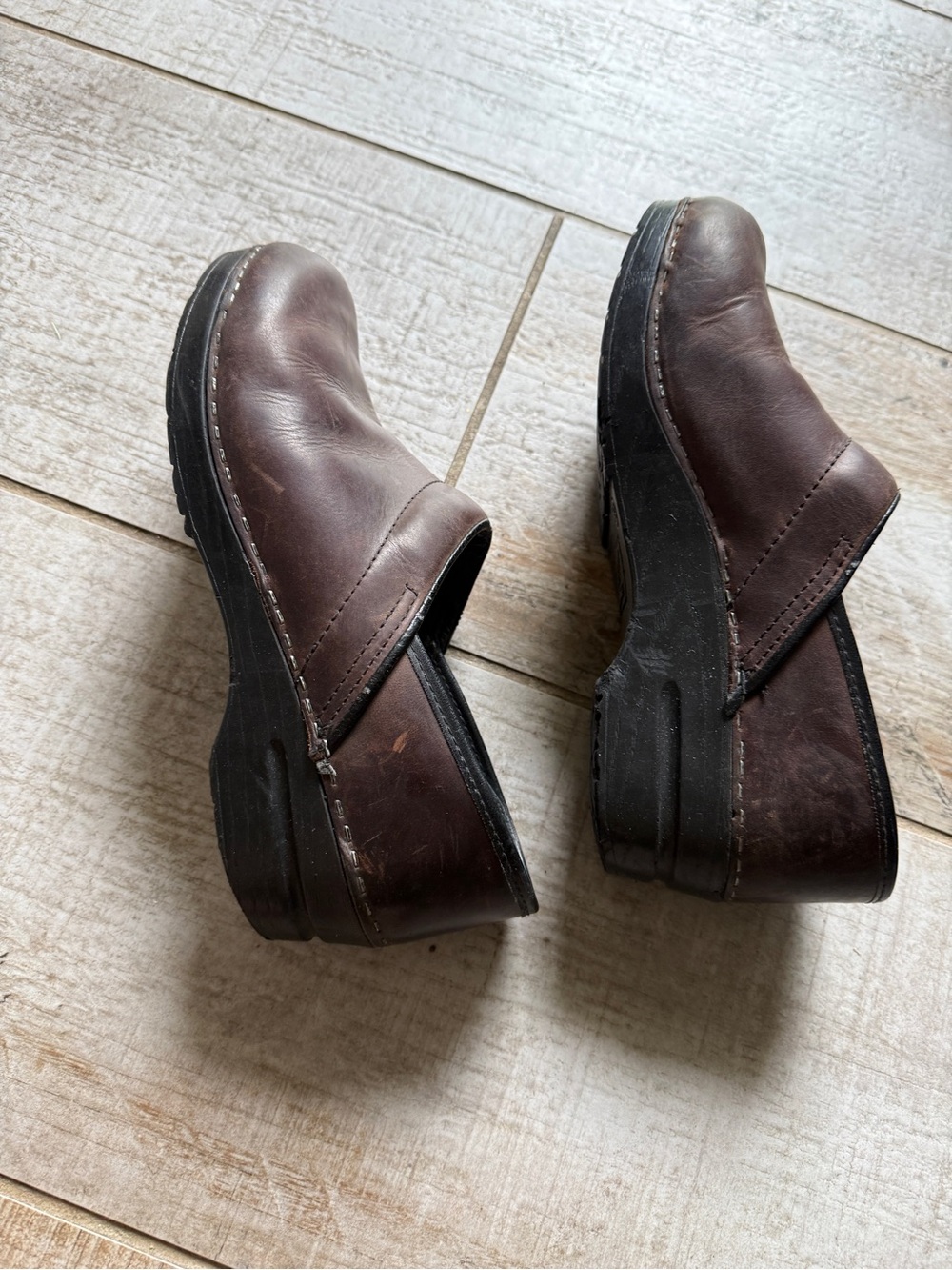 Professional Dansko Clogs Size 39